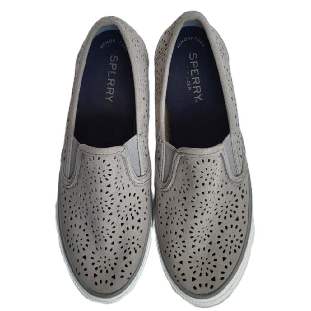 Sperry Seaside Perforated Slip On Shoe - Size 7